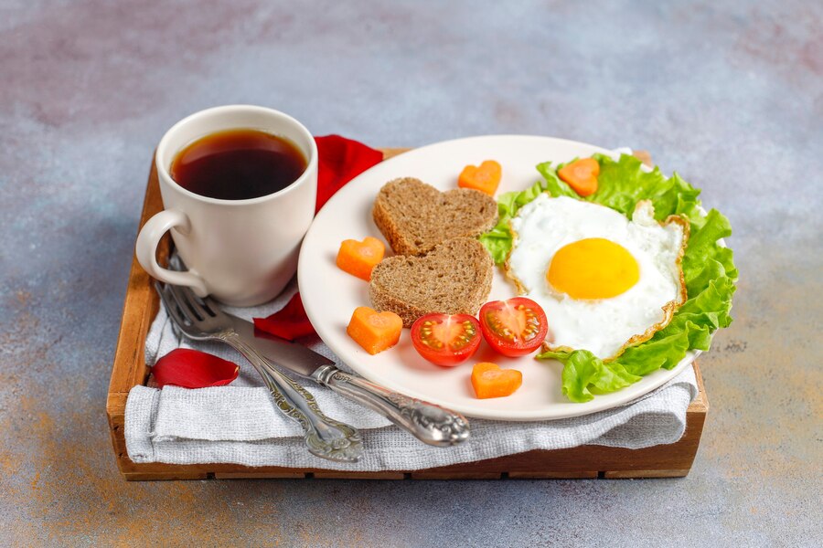 सुबह की शानदार शुरुआत: बेहतर स्वास्थ्य के लिए नाश्ते में क्या खाएं 2 breakfast image