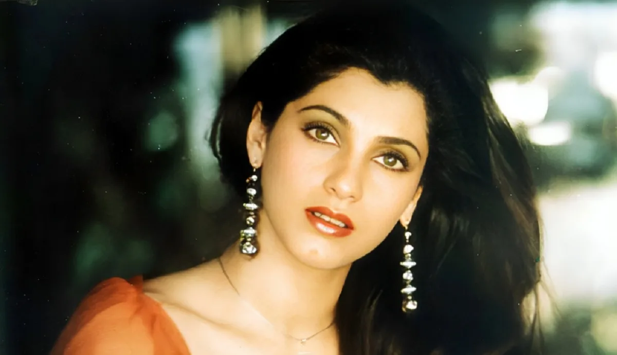 dimple kapadia net worth kitani hai 2025